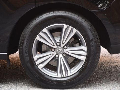 Used 2019 Acura MDX SH-AWD image 17