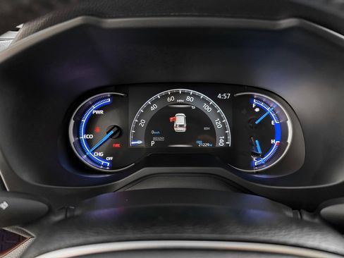 Used 2020 Toyota RAV4 Limited image 18