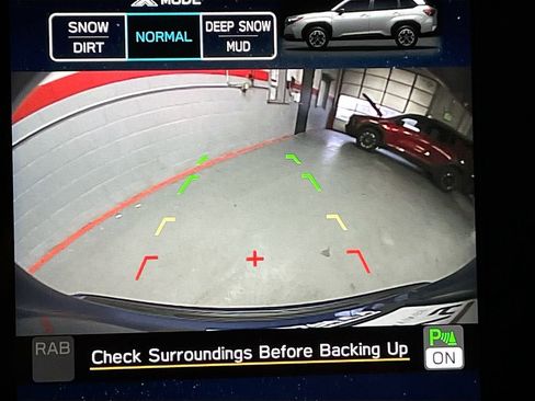 Used 2025 Subaru Forester Limited AWD/4WD image 14