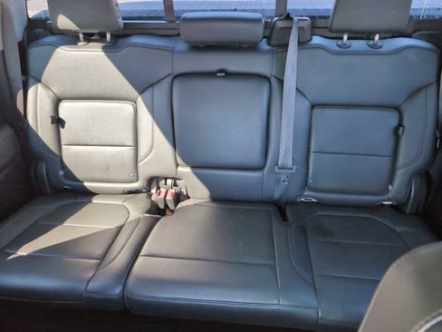 Used 2020 Chevrolet Silverado 2500 LTZ w/ LTZ Convenience Package image 26