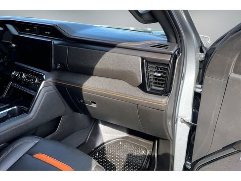 Used 2024 GMC Sierra 2500 AT4 w/ Max Trailering Package AWD/4WD image 24