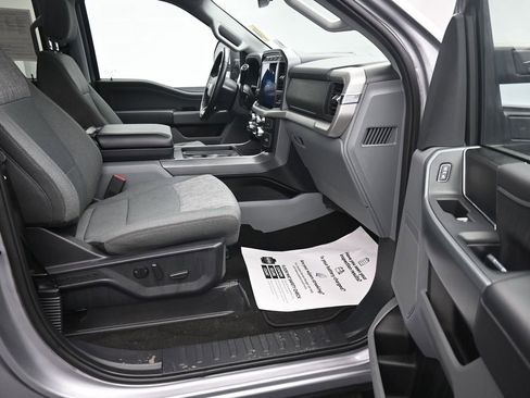Used 2022 Ford F150 XLT w/ Equipment Group 302A High AWD/4WD image 13