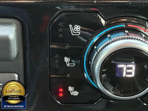 Used 2025 GMC Sierra 1500 SLT w/ SLT Premium Plus Package image 14