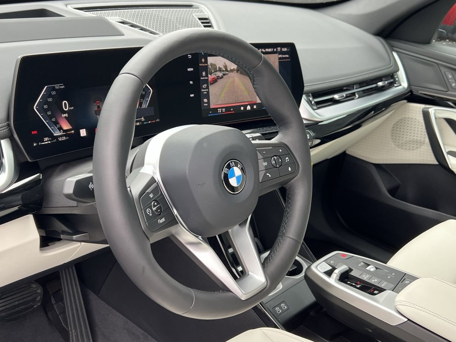 New 2026 BMW X1 xDrive28i w/ Technology Package AWD/4WD image 13