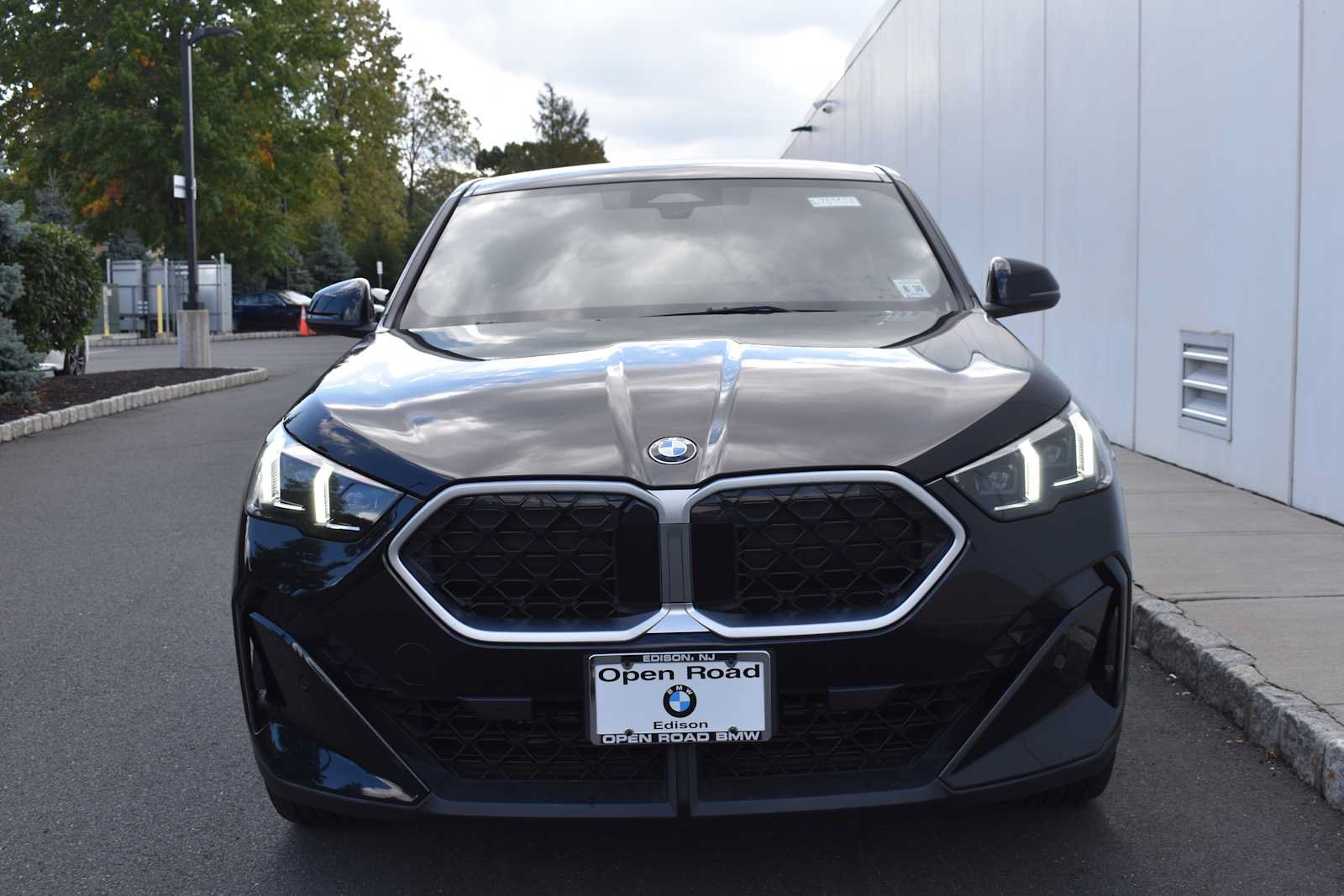 Used 2026 BMW X2 xDrive28i AWD/4WD image 13