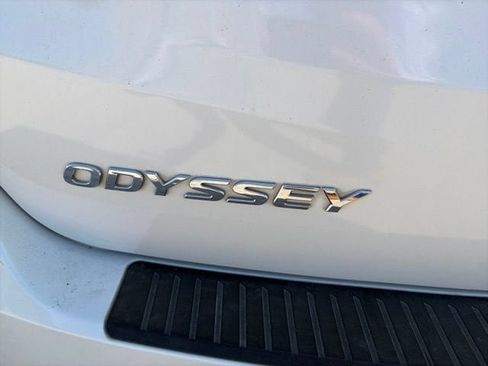 Used 2018 Honda Odyssey Elite image 9