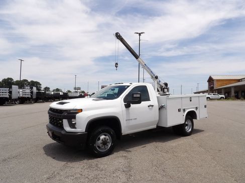 Used 2020 Chevrolet Silverado 3500 W/T w/ WT Fleet Convenience Package AWD/4WD image 3
