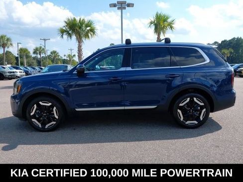 Certified 2024 Kia Telluride EX w/ EX Captain's Chair Package FWD image 8