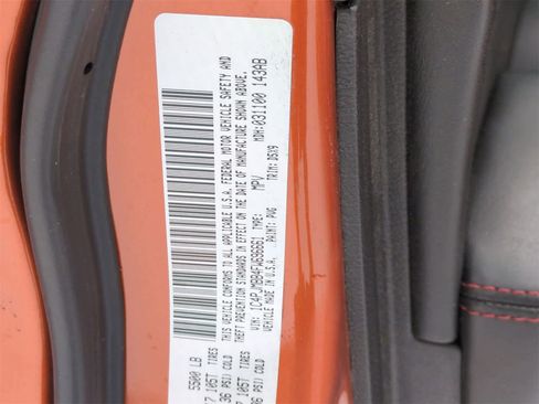 Used 2015 Jeep Cherokee Trailhawk w/ Cold Weather Group image 35