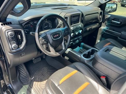 Used 2021 GMC Sierra 1500 AT4 w/ AT4 Preferred Package AWD/4WD image 14