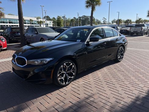 Used 2025 BMW 330i Sedan image 5