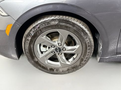 Used 2022 Kia K5 LXS image 38