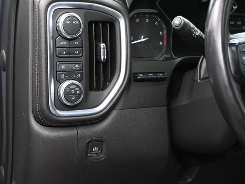 Used 2020 GMC Sierra 1500 Denali w/ Denali Ultimate Package AWD/4WD image 23