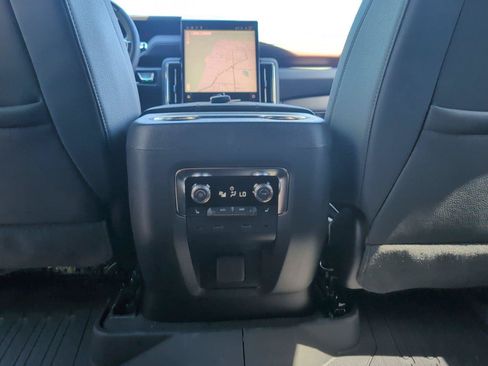 New 2026 GMC Yukon XL Denali w/ Denali Reserve Package AWD/4WD image 48