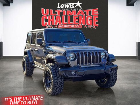 Used 2019 Jeep Wrangler Unlimited Sahara image 6