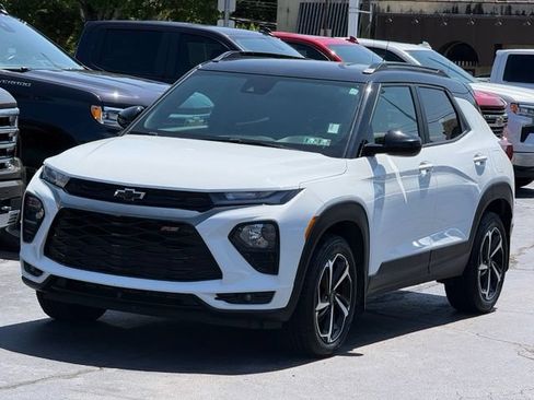 Used 2023 Chevrolet TrailBlazer RS AWD/4WD image 3