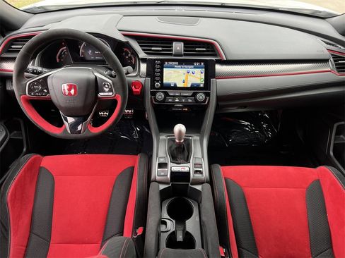 Used 2021 Honda Civic Type R image 9