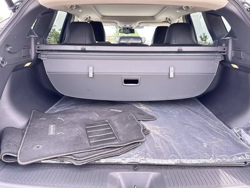 Certified 2025 Nissan Murano SL w/ Cargo Package AWD/4WD image 21
