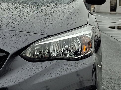 Used 2021 Subaru Impreza 2.0i Sport w/ Popular Package #3 image 9