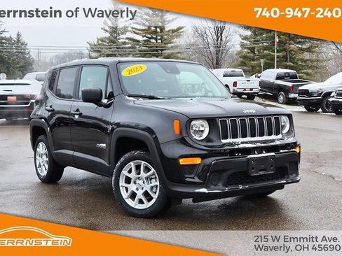 Used 2023 Jeep Renegade Latitude image 1