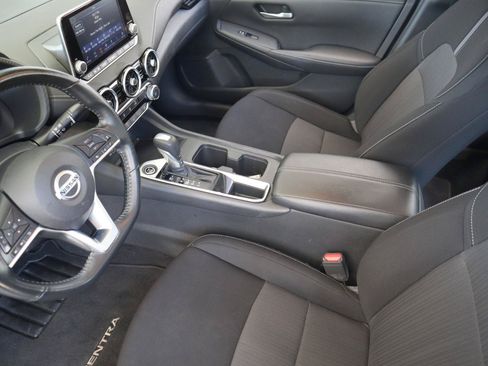 Used 2022 Nissan Sentra SV FWD image 36