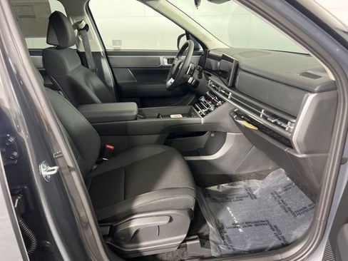 New 2026 Hyundai Santa Fe SE image 11