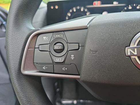 Used 2026 Nissan Sentra SV w/ Floor Mat Package FWD image 16