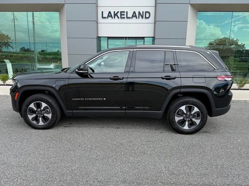Used 2023 Jeep Grand Cherokee 4WD 4xe w/ Luxury Tech Group II image 1