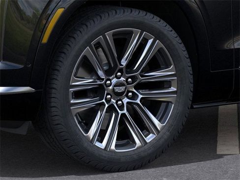 New 2026 Cadillac Vistiq Platinum w/ LPO, Floor Liner Package image 9