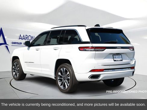 Used 2023 Jeep Grand Cherokee Overland w/ Rear Seat Video Group I image 2