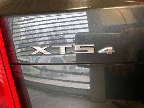 Used 2016 Cadillac XTS Luxury w/ Driver Awareness Package image 29