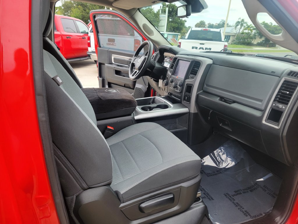 Used 2021 RAM 1500 Express w/ Express Value Package RWD image 13