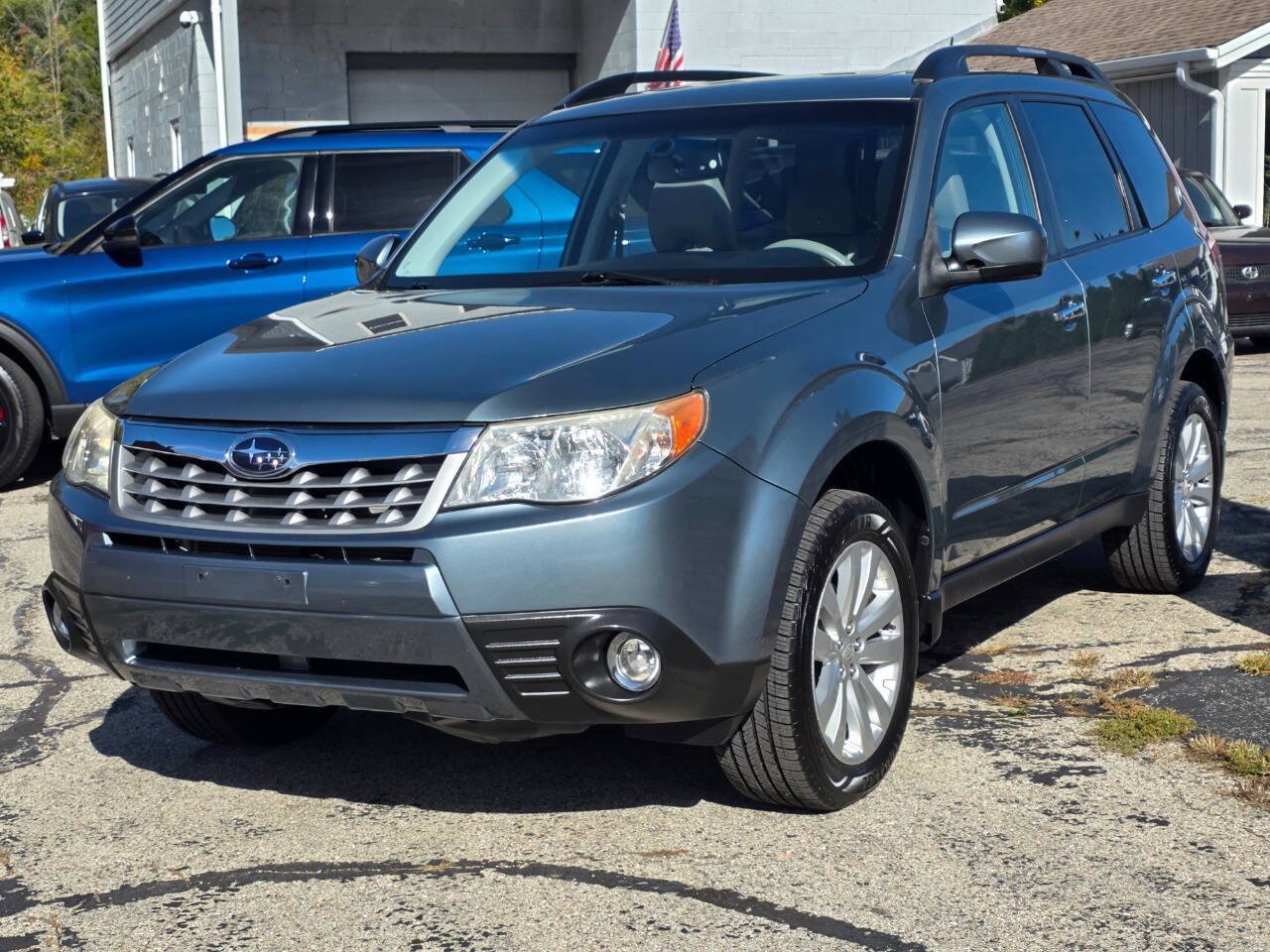 Used 2012 Subaru Forester 2.5X Limited AWD/4WD image 3