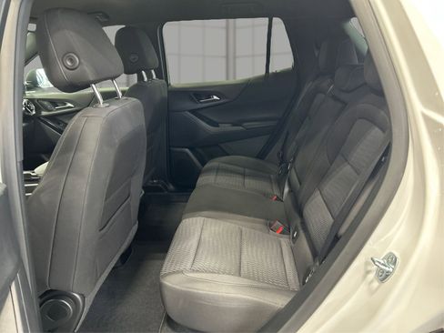 Used 2026 Chevrolet Equinox LT FWD image 10