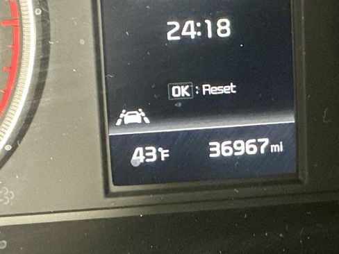 Used 2023 Kia K5 GT-Line image 17