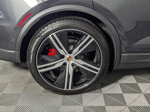 New 2026 Porsche Macan 4S Electric AWD/4WD image 13
