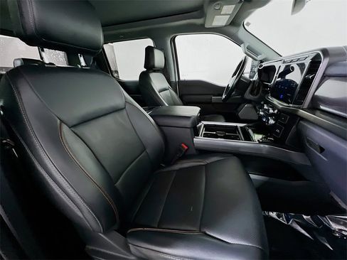 Used 2024 Ford F450 Lariat w/ Camper Package image 24