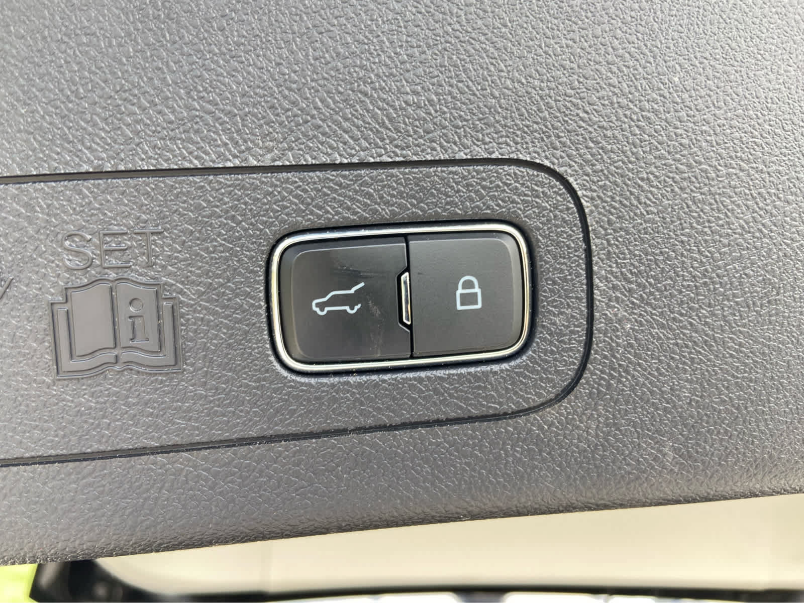 Used 2025 Lincoln Aviator Reserve w/ Illumination Package AWD/4WD image 10
