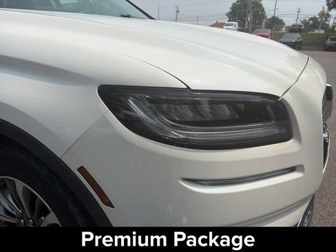 Used 2023 Lincoln Nautilus AWD w/ Premium Package image 15