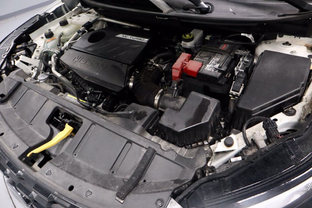 Used 2023 Nissan Rogue S FWD image 18