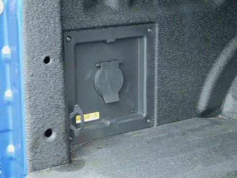 Used 2022 Ford F150 XLT w/ Equipment Group 302A High image 13