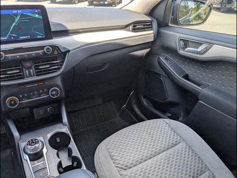 Used 2020 Ford Escape SE FWD image 9