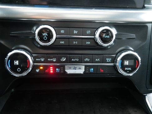 Used 2021 Ford F150 Lariat w/ Equipment Group 502A High image 21