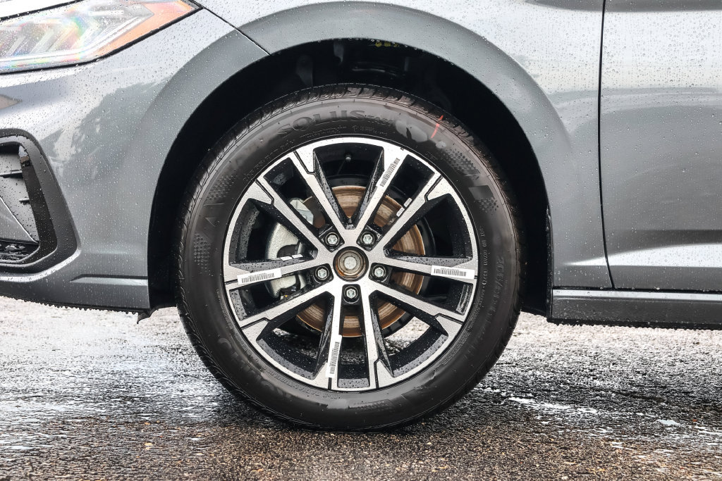 New 2026 Volkswagen Jetta Sport FWD image 19