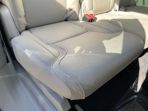 Used 2023 Volvo XC90 T8 Ultimate w/ Lounge Package AWD/4WD image 60