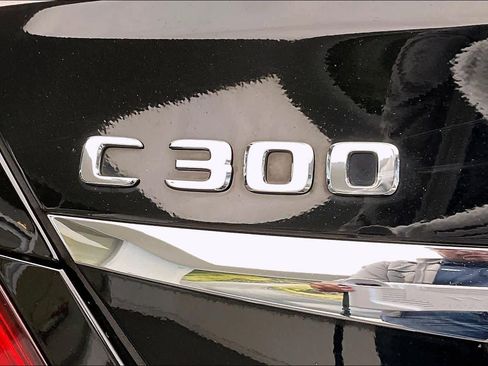 Used 2019 Mercedes-Benz C 300 Sedan image 31