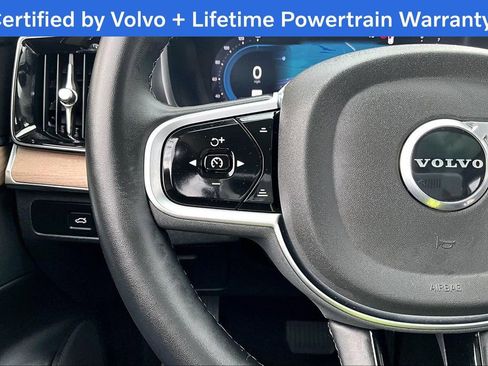 Certified 2025 Volvo XC90 B5 Plus image 26