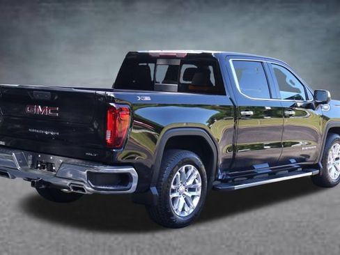 Used 2021 GMC Sierra 1500 SLT w/ SLT Premium Package AWD/4WD image 3