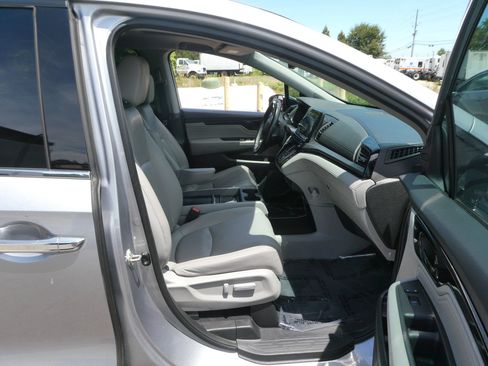 Used 2019 Honda Odyssey Elite image 27