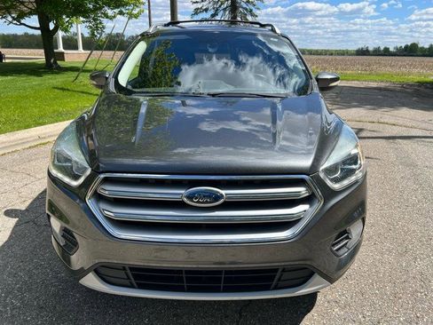 Used 2017 Ford Escape Titanium FWD image 3